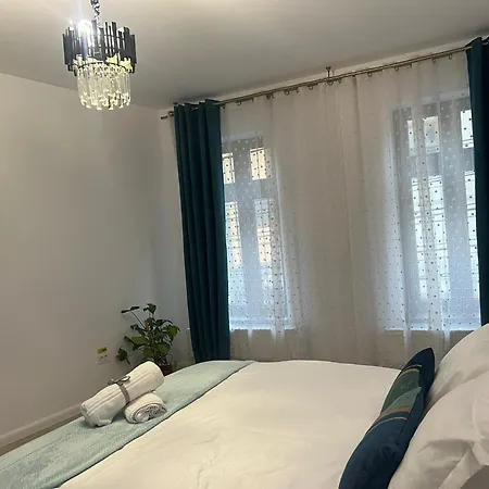 Uniri Urban Escape 102 Craiova