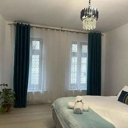 Uniri Urban Escape 102 Craiova